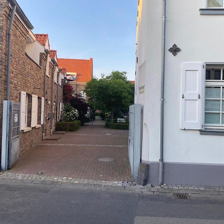 Villa Denki Dusseldorf Exterior photo