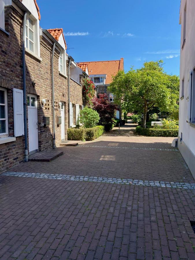 Villa Denki Dusseldorf Exterior photo